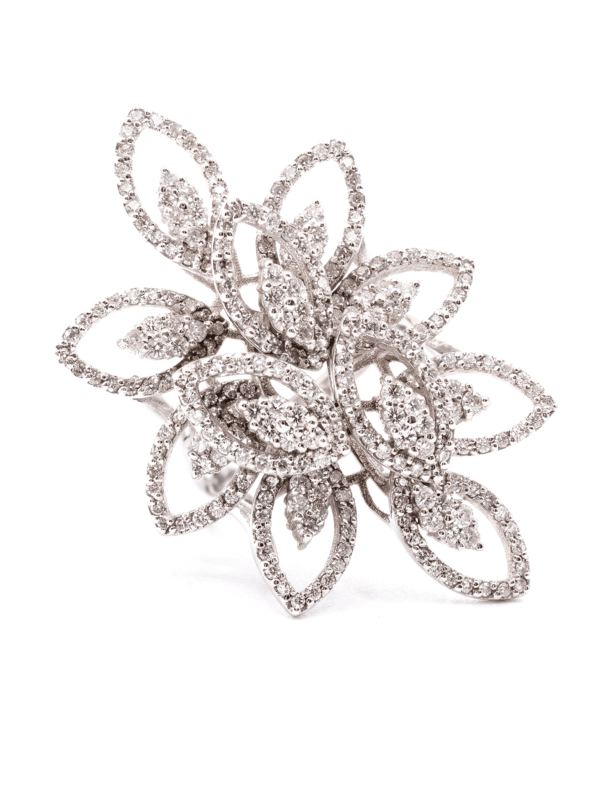 H202 ANILLO EN ORO BLANCO CON DIAMANTES