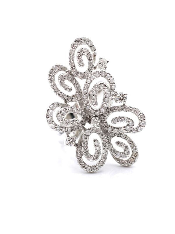 H204 ANILLO EN ORO BLANCO CON DIAMANTES