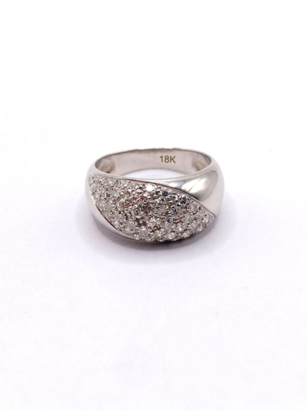 S14 ANILLO EN ORO BLANCO CON DIAMANTES