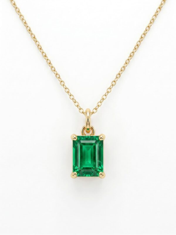 S636 DIJE DE ORO AMARILLO CON ESMERALDA