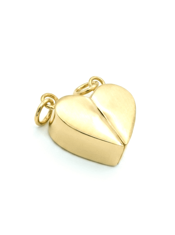 DJ109 DIJE CORAZÓN MAGNÉTICO EN ORO 18 KILATES