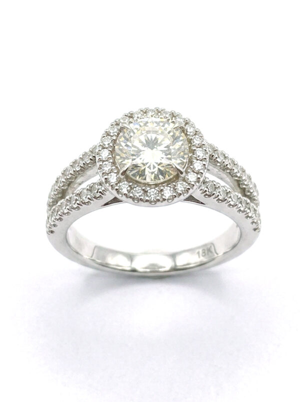 H269 ANILLO CON DIAMANTES EN ORO BLANCO