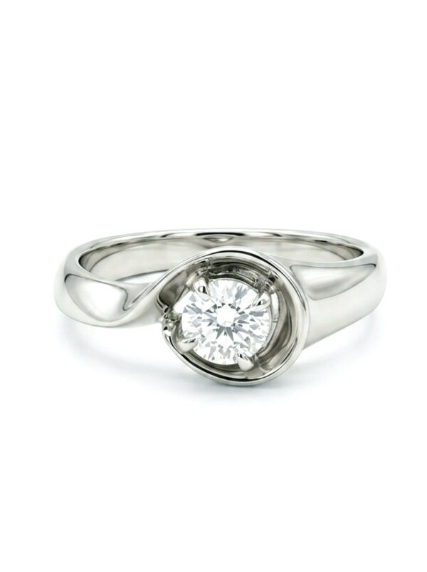 H219 ANILLO CON DIAMANTE EN ORO BLANCO
