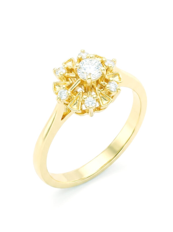 S28 ANILLO CON DIAMANTES EN ORO