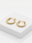 CAND003 CANDONGAS TRENZADAS EN ORO 18 KILATES