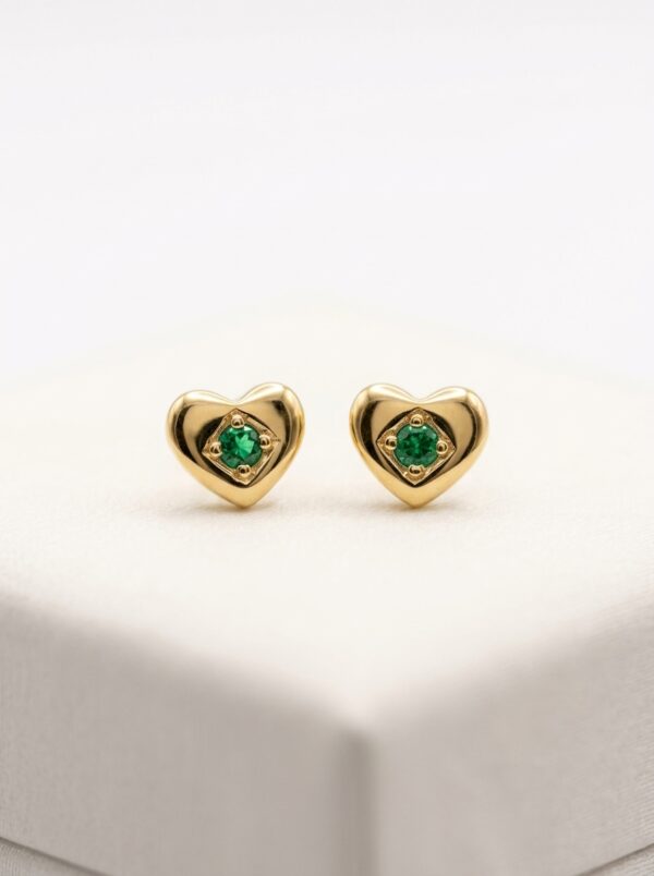 TOP083 TOPOS CORAZÓN VERDE EN ORO 18 KILATES